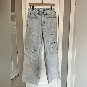 Sisstrevolution Light Wash Jeans